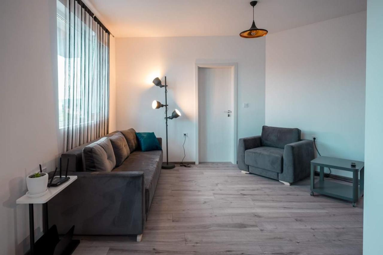 Turquoise By Rv Apartments Varna Eksteriør billede